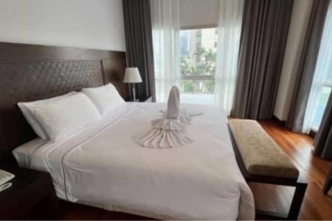 Кондоминиум с 4 спальнями в Патхум Ване, Бангкок, Таиланд № 123622 - фото 9