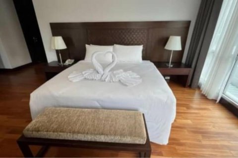 Кондоминиум с 4 спальнями в Патхум Ване, Бангкок, Таиланд № 123622 - фото 13