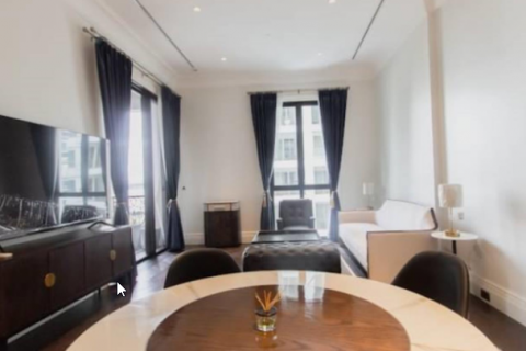 Condo in Pathum Wan, Bangkok, Thailand, 2 bedrooms  № 123628 - photo 3