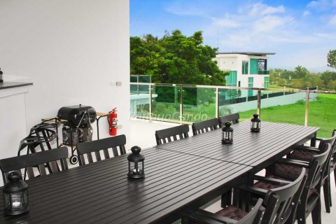 House in Sattahip, Thailand 5 bedrooms № 115757 - photo 28