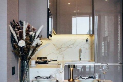 Condo à Huai Khwang, Bangkok, Thaïlande, 1 chambre  № 132549 - photo 10