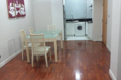 Кондоминиум с 2 спальнями в Бангкоке, Таиланд № 132553 - фото 4