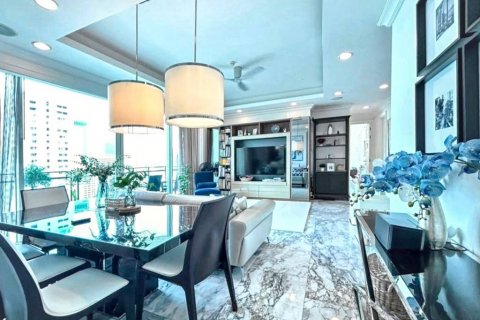 Кондоминиум с 3 спальнями в Бангкоке, Таиланд № 124502 - фото 3