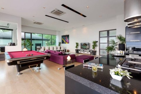 Вилла в Кату, Таиланд с 6 спальнями  № 100092 - фото 8