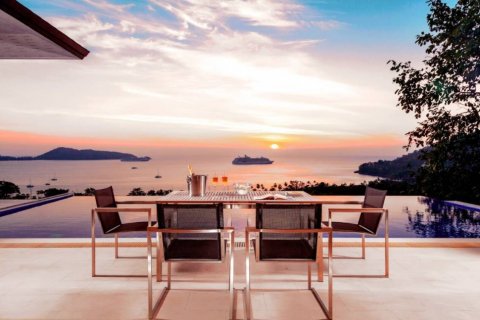 Вилла в Кату, Таиланд с 6 спальнями  № 100092 - фото 2