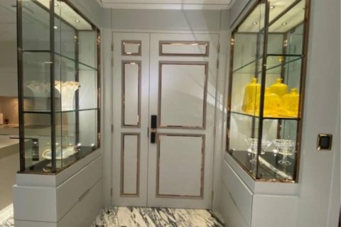 Condo in Watthana, Bangkok, Thailand, 2 bedrooms  № 123642 - photo 1