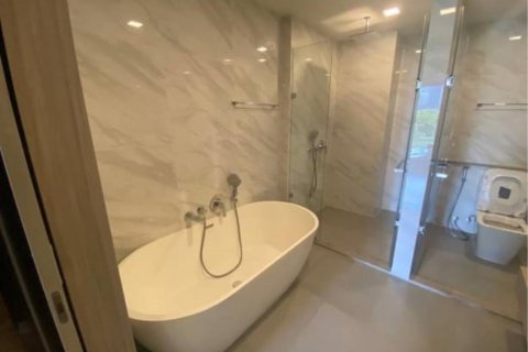 Кондоминиум с 3 спальнями в Ваттхане, Бангкок, Таиланд № 123637 - фото 4