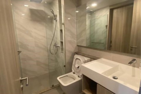 Кондоминиум с 2 спальнями в Ваттхане, Бангкок, Таиланд № 123640 - фото 5