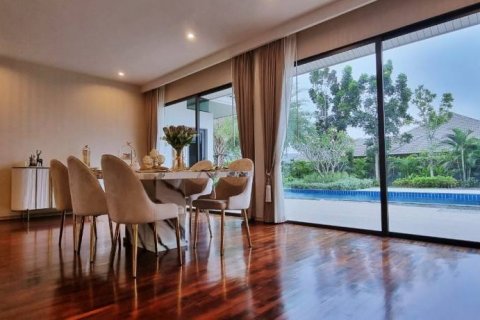 Вилла в Паттайе, Таиланд с 3 спальнями  № 85809 - фото 8