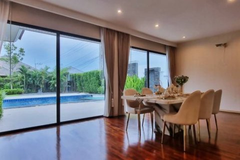 Вилла в Паттайе, Таиланд с 3 спальнями  № 85809 - фото 7