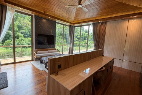 Villa in Phuket, Thailand 5 bedrooms № 70783 - photo 20
