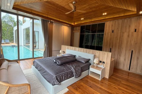 Villa in Phuket, Thailand 5 bedrooms № 70783 - photo 19