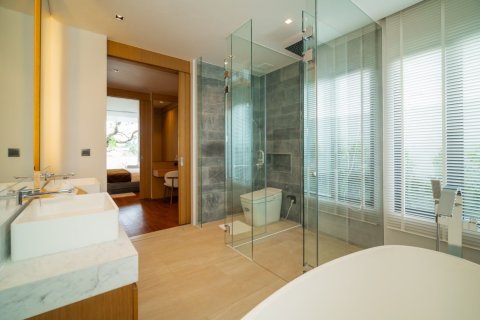 Вилла в Банг Тао, Таиланд с 4 комнатами № 70781 - фото 23