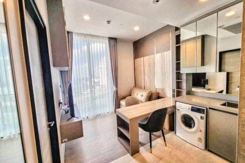 Кондоминиум с 1 спальней в Бангкоке, Таиланд № 124796 - фото 1