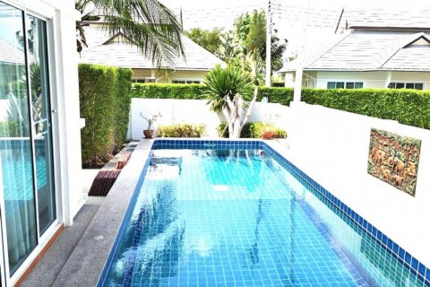 Villa à Hua Hin, Thaïlande 3 chambres № 124795 - photo 1