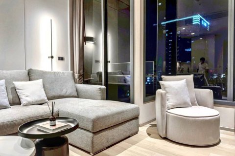 Кондоминиум с 1 спальней в Бангкоке, Таиланд № 132913 - фото 2