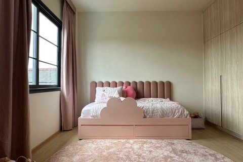 Villa in Pattaya, Thailand 4 bedrooms № 123294 - photo 4