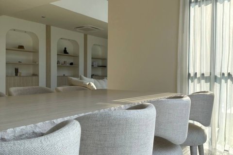 Chalet de 4 dormitorios en Pattaya, Tailandia № 123294 - foto 10