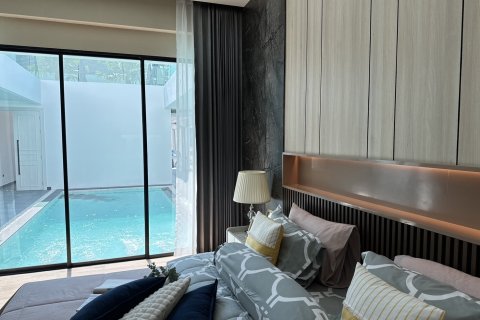 Villa in Pattaya, Thailand 4 Schlafzimmer № 123295 - Foto 21
