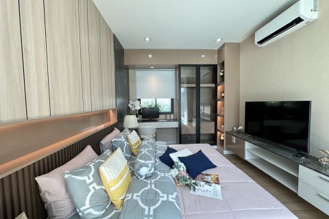 Villa in Pattaya, Thailand 4 Schlafzimmer № 123295 - Foto 18