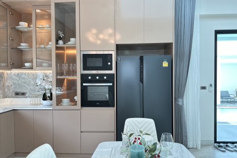 Villa in Pattaya, Thailand 4 bedrooms № 123295 - photo 22