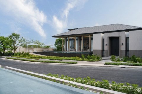 Chalet de 4 dormitorios en Pattaya, Tailandia № 123296 - foto 15