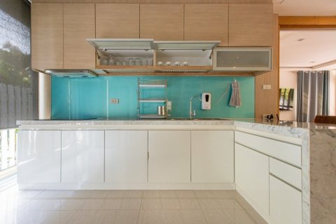 Кондоминиум с 3 спальнями в Хуа Хине, Таиланд № 125153 - фото 15