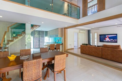 Кондоминиум с 3 спальнями в Хуа Хине, Таиланд № 125153 - фото 10