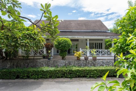 Кондоминиум с 3 спальнями в Хуа Хине, Таиланд № 125153 - фото 2