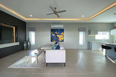 Дом в Хуа Хине, Таиланд с 3 спальнями  № 125155 - фото 11