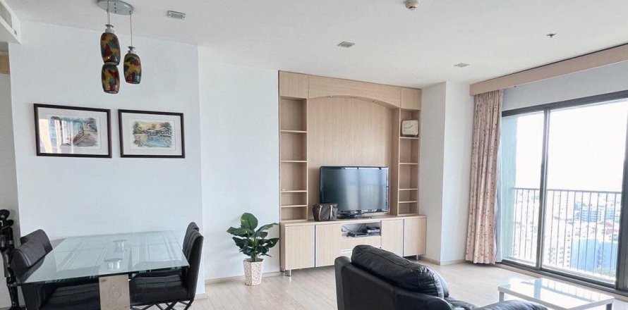 Condo in Watthana, Bangkok, Thailand, 2 bedrooms № 123906