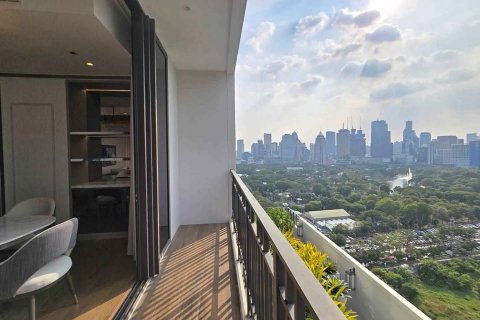 Condo in Pathum Wan, Bangkok, Thailand, 2 bedrooms  № 123908 - photo 16