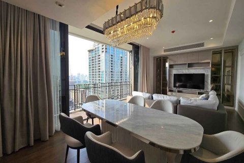 Condo in Pathum Wan, Bangkok, Thailand, 2 bedrooms  № 123908 - photo 8