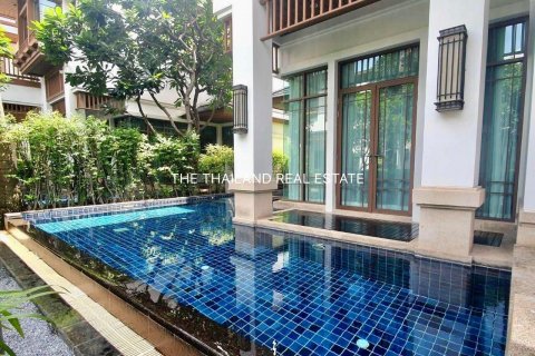 House in Yan Nawa, Bangkok, Thailand 4 bedrooms № 123905 - photo 4