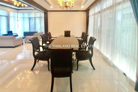 House in Yan Nawa, Bangkok, Thailand 4 bedrooms № 123905 - photo 2