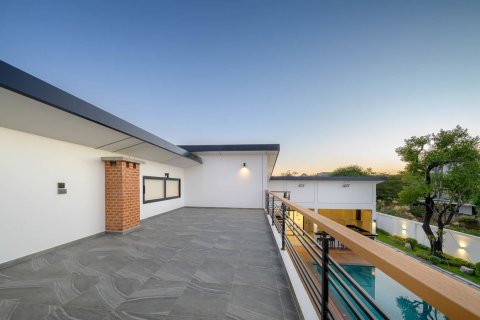 House in Chiang Mai, Thailand 5 bedrooms № 126096 - photo 17