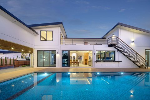 House in Chiang Mai, Thailand 5 bedrooms № 126096 - photo 21