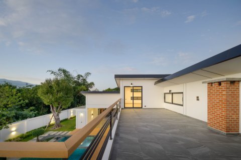 House in Chiang Mai, Thailand 5 bedrooms № 126096 - photo 16