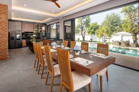 House in Chiang Mai, Thailand 5 bedrooms № 126096 - photo 28