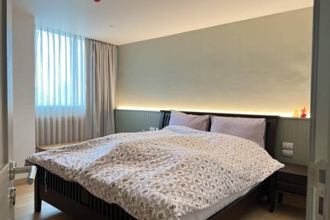 Condo in Bangkok, Thailand, 2 bedrooms  № 132783 - photo 6