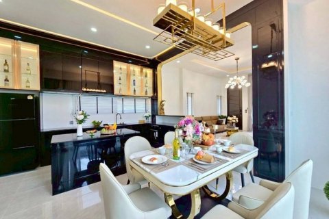 Maison à Pattaya, Thaïlande 3 chambres № 132780 - photo 6