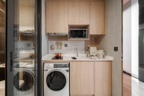 Condo in Bangkok, Thailand, 1 bedroom  № 104427 - photo 7