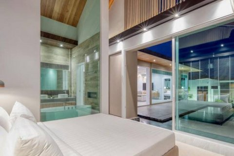 Villa in Krabi, Thailand 3 bedrooms № 132998 - photo 2