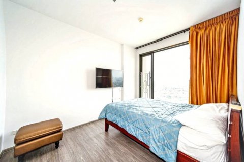 Condo in Bangkok, Thailand, 2 bedrooms  № 133000 - photo 4