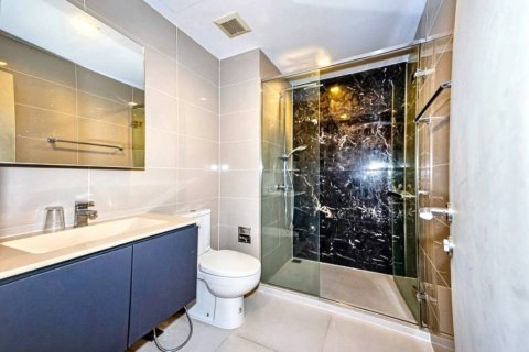 Condo in Bangkok, Thailand, 2 bedrooms  № 133000 - photo 10