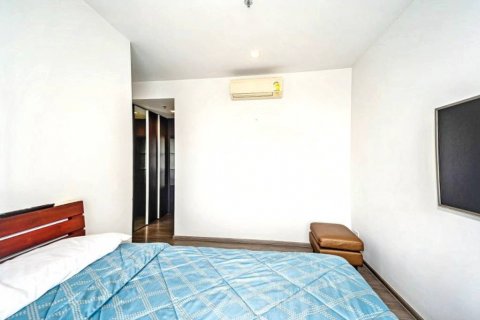 Condo in Bangkok, Thailand, 2 bedrooms  № 133000 - photo 5