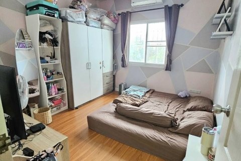 Дом в Бангкхэ, Бангкок, Таиланд с 3 спальнями № 142766 - фото 12