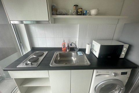 Studio in the Condo in Huai Khwang, Bangkok, Thailand № 142768 - photo 7