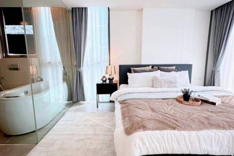 Кондоминиум с 2 спальнями в Бангкоке, Таиланд № 86154 - фото 10