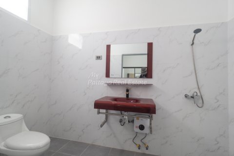 House in Bang Lamung, Thailand 6 bedrooms № 85373 - photo 20